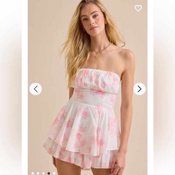 New with tags Altar’d State Matty Strapless Floral Romper - Picture 1 of 5